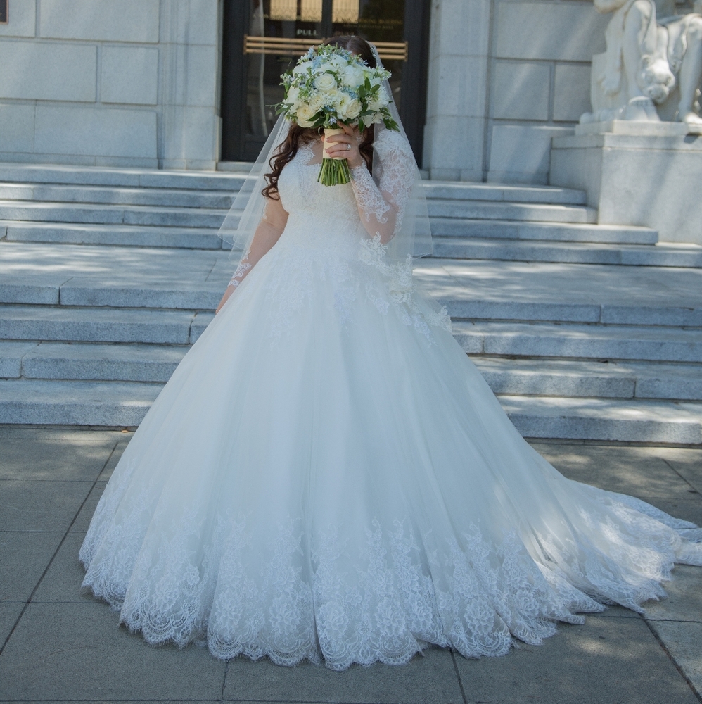 Ivory Wedding dress